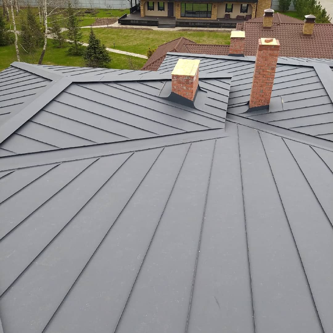 Фальцевая кровля коттеджа